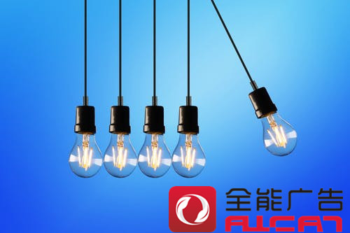 品牌选择明星翻包植入推广的该怎么做