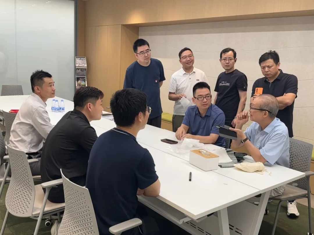 跨界协同创未来：全能广告集团与三企共筑 AOP-KF 技术生态(图3)